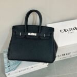 ⁦شنطة PARIS بالوان مختلفة⁩ - الصورة ⁦5⁩