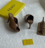 ⁦سليبر نسائي كعب⁩ - الصورة ⁦2⁩